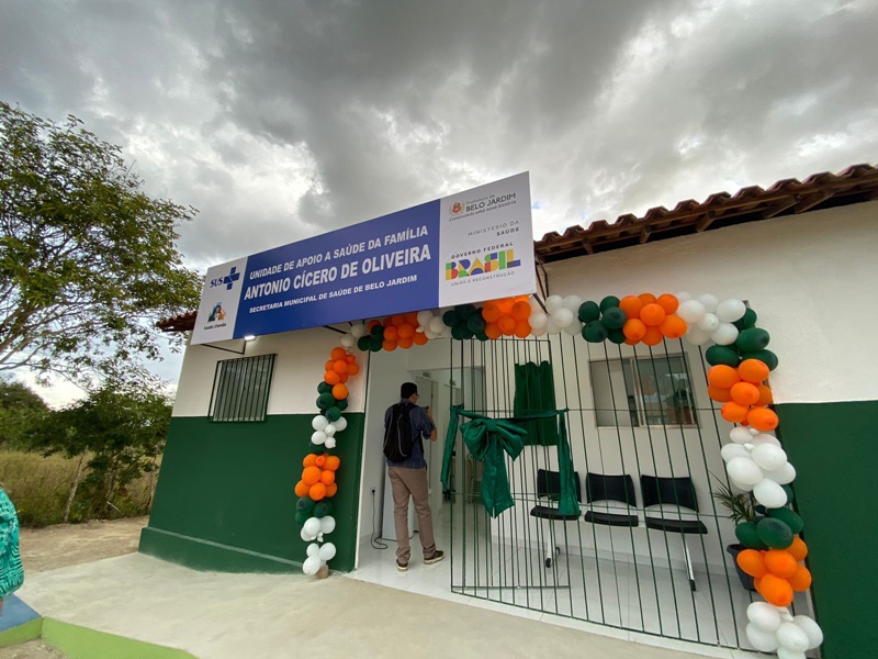 Prefeitura De Belo Jardim Inaugura Novo Pr Dio Escolar E Ponto De Apoio