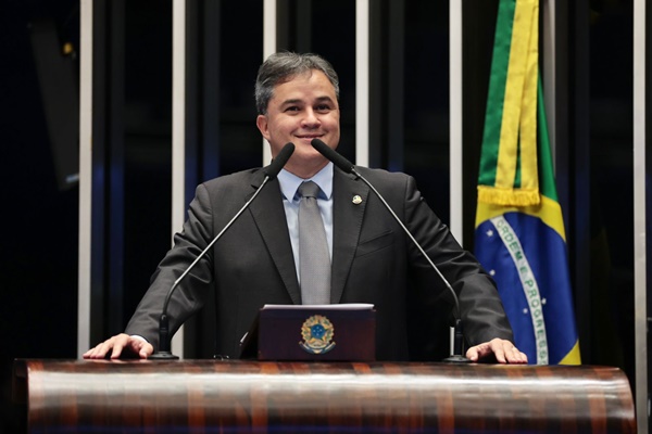 Para Ba Na Lideran A Senador Efraim Filho Termina O Semestre A