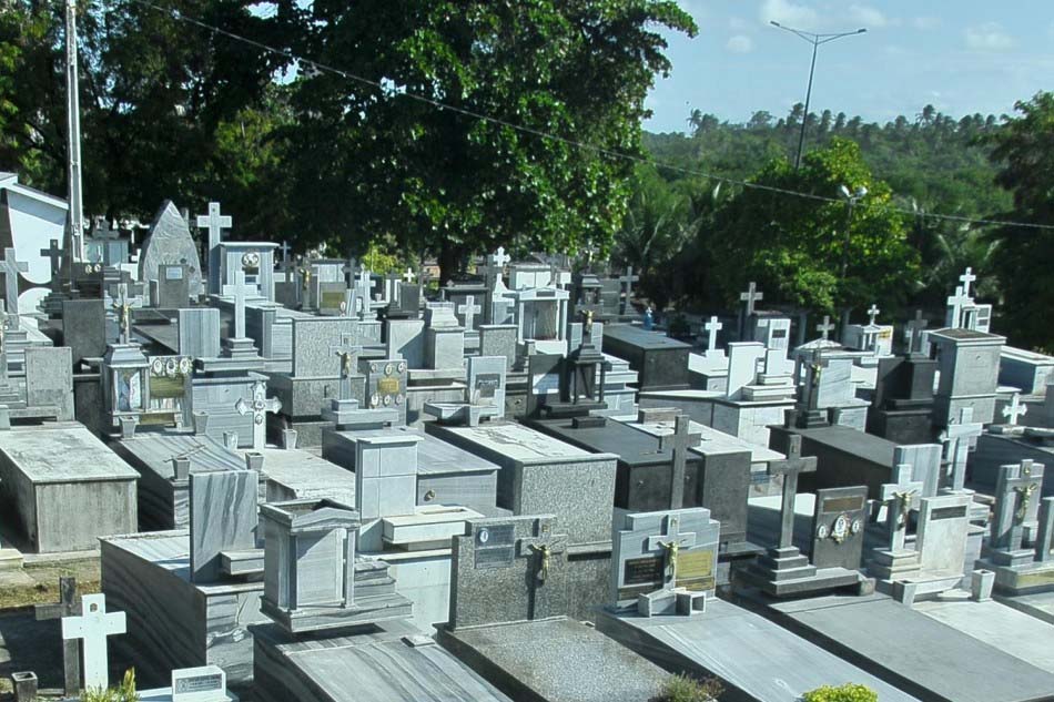 JOÃO PESSOA : Cemitérios da Capital ficam fechados ao público no Dia dos Pais como forma de evitar aglomerações. 07082020 CEMITERIO - JOÃO PESSOA : Cemitérios da Capital ficam fechados ao público no Dia dos Pais como forma de evitar aglomerações.