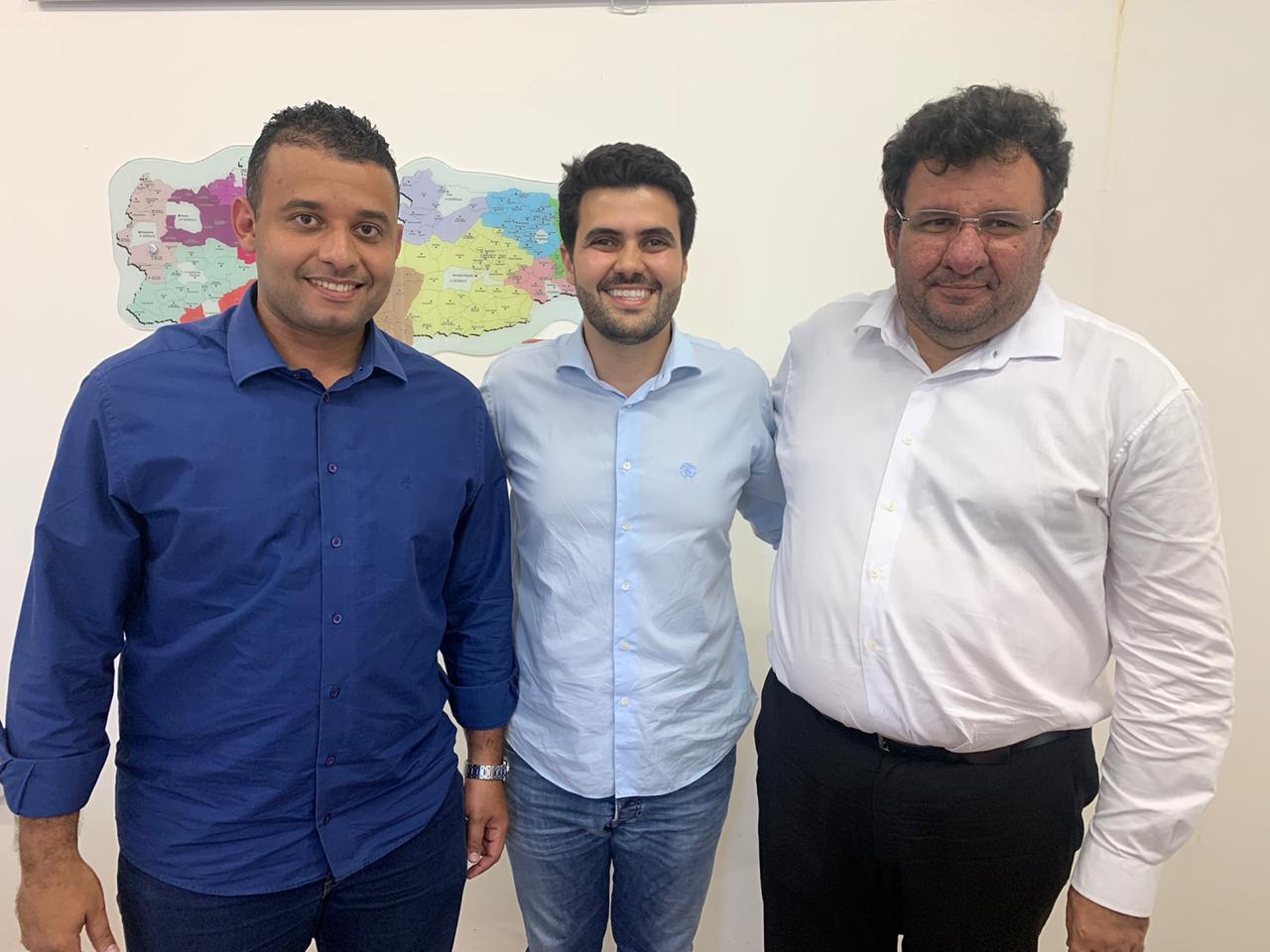 MAIS AÇÕES : Wilson Filho anuncia reforma da Escola Estadual José Duarte Filho, instituição histórica de Uiraúna; Vice-prefeito agradece. 09122019 santiagofilho - MAIS AÇÕES : Wilson Filho anuncia reforma da Escola Estadual José Duarte Filho, instituição histórica de Uiraúna; Vice-prefeito agradece.