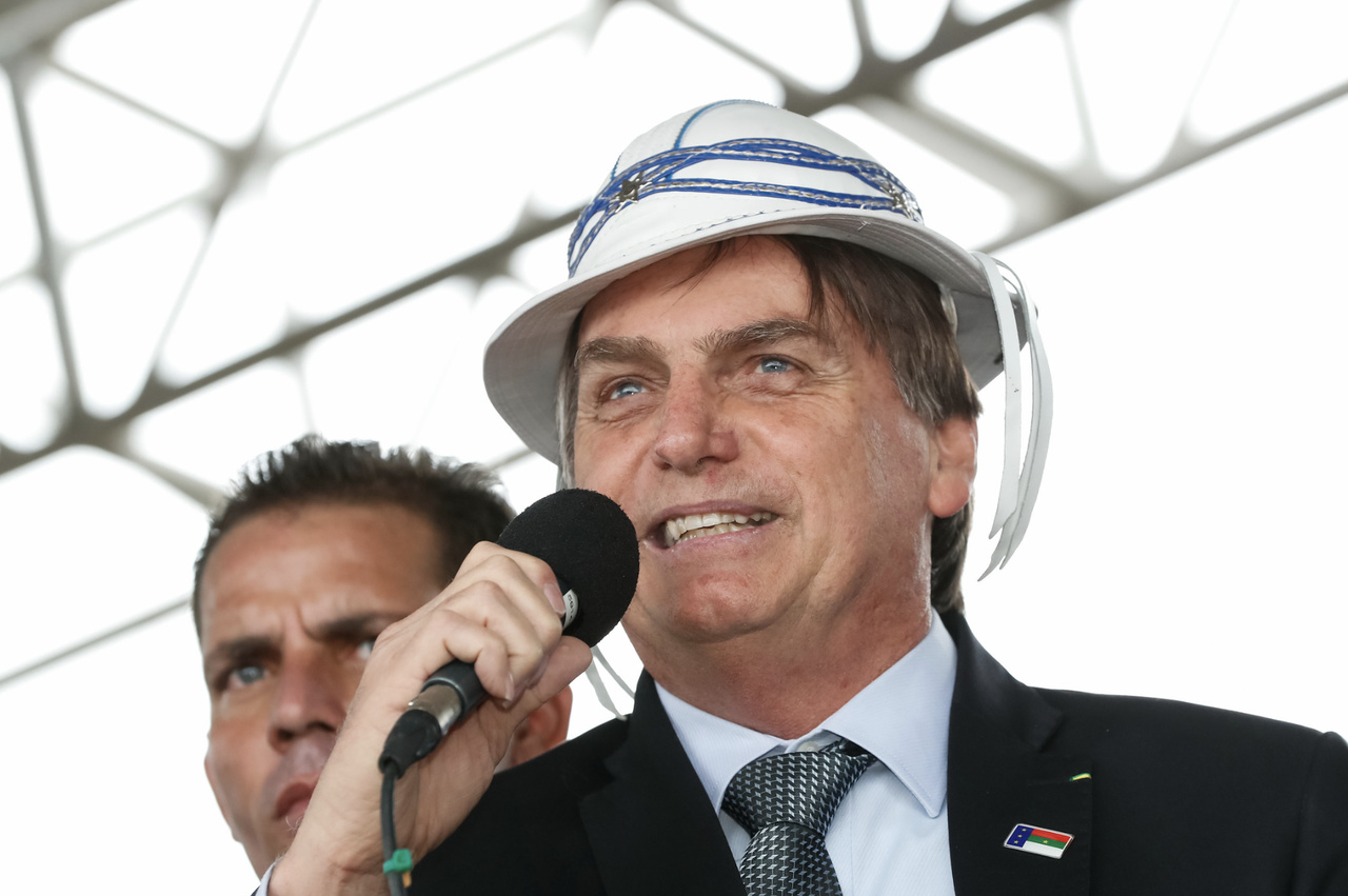 Bolsonaro socorre a Paraíba e envia mais 60 ventiladores pulmonares, governo já enviou durante Pandemia 130 ventiladores para o Estado 10062020 BolsonaronaBahia Easy Resize.com - Bolsonaro socorre a Paraíba e envia mais 60 ventiladores pulmonares, governo já enviou durante Pandemia 130 ventiladores para o Estado