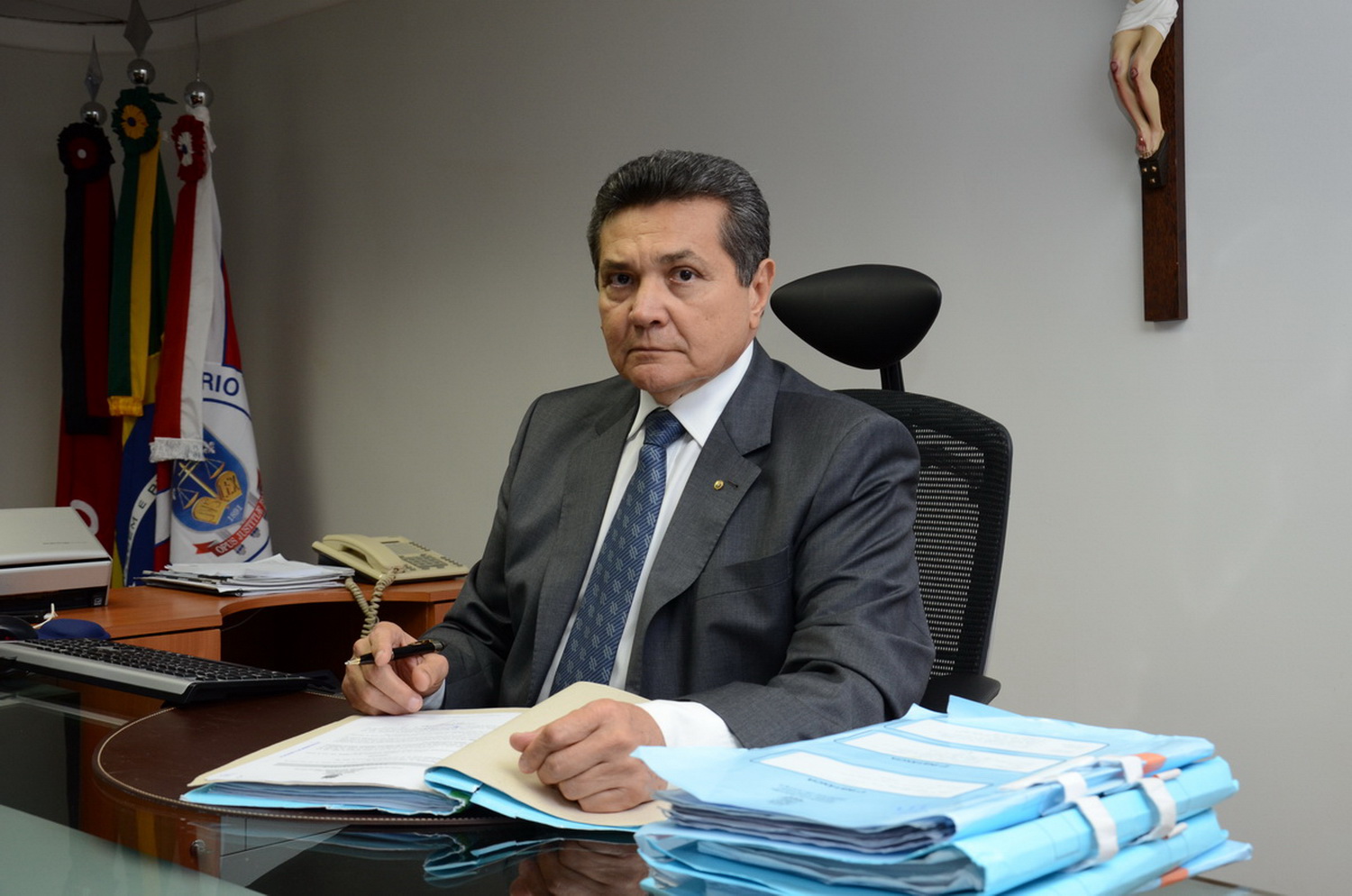 APARECIDA: Desembargador João Alves indefere mandado de segurança de Valdemir Oliveira e Júlio César permanece no cargo. 11082020 Des Joao Alves - APARECIDA: Desembargador João Alves indefere mandado de segurança de Valdemir Oliveira e Júlio César permanece no cargo.