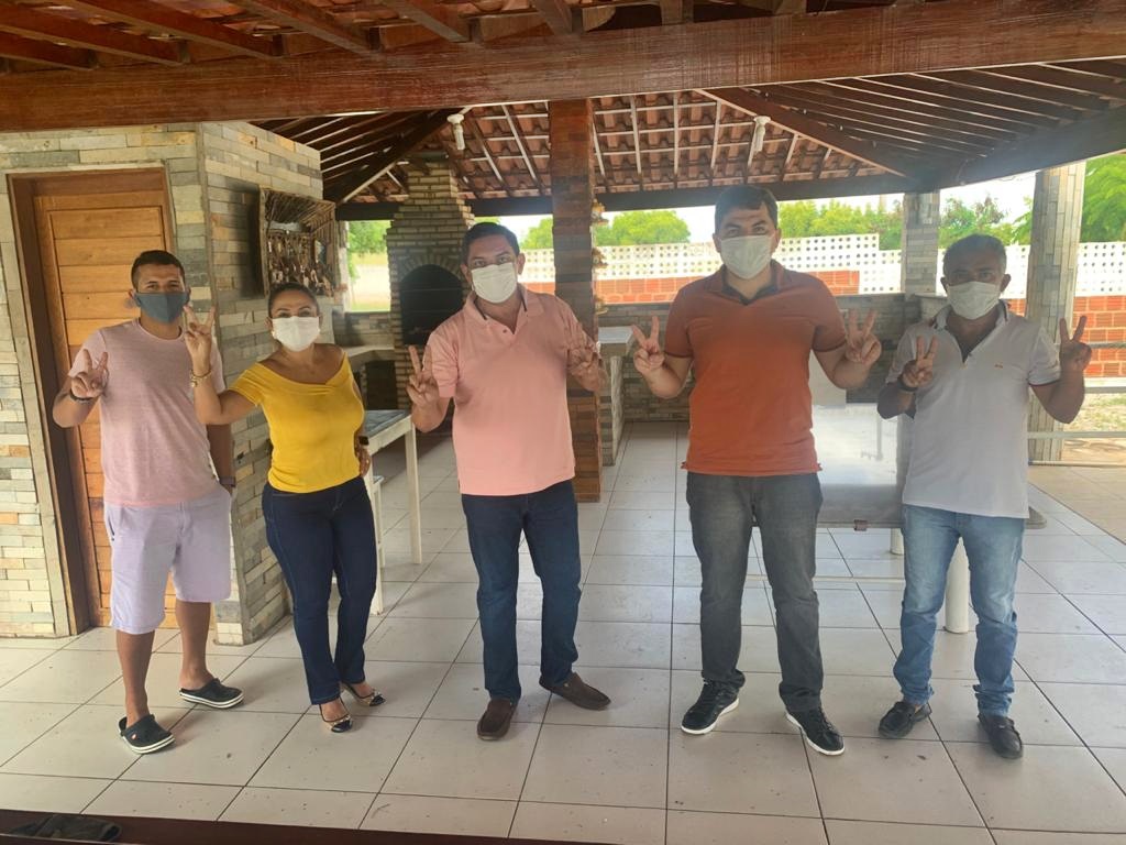 JOCA CLAUDINO: Ex-prefeita rompe com situação e anuncia oficialmente adesão ao grupo do empresário Rinaldo Cipriano,onde emplaca Otávio Neto para vice 12052020 joca - JOCA CLAUDINO: Ex-prefeita rompe com situação e anuncia oficialmente adesão ao grupo do empresário Rinaldo Cipriano,onde emplaca Otávio Neto para vice