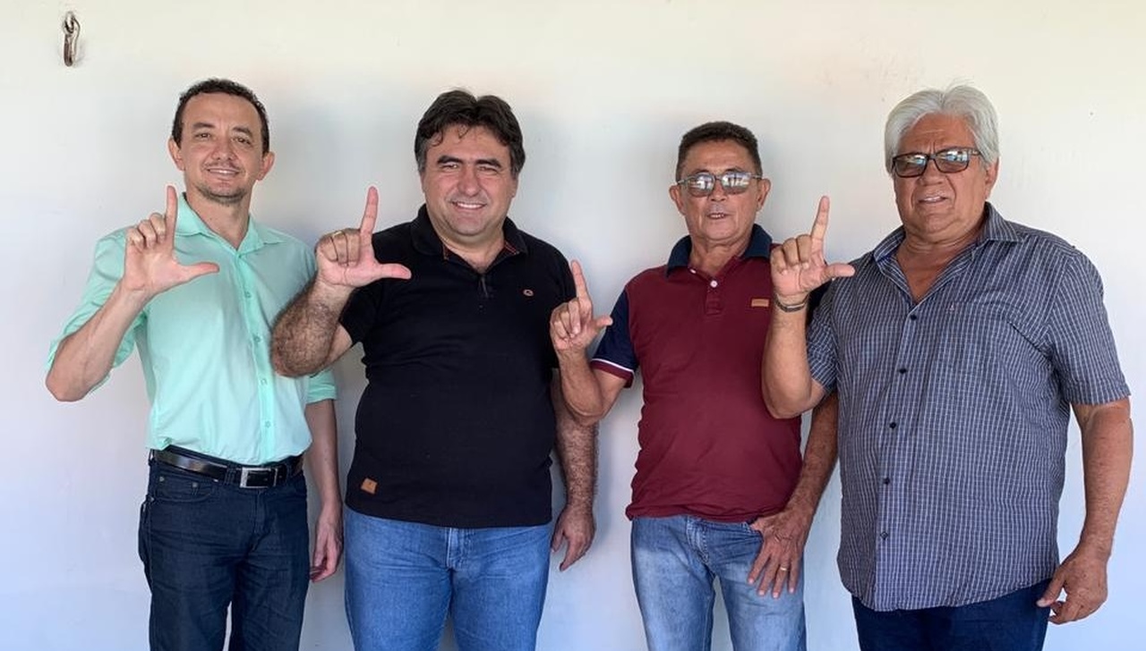 EM SÃO DOMINGOS: Família do Professor Zeca Nóbrega reafirmam apoio à pré-candidatura de Leonardo de Dedé a prefeito 16062020 zeca Easy Resize.com - EM SÃO DOMINGOS: Família do Professor Zeca Nóbrega reafirmam apoio à pré-candidatura de Leonardo de Dedé a prefeito