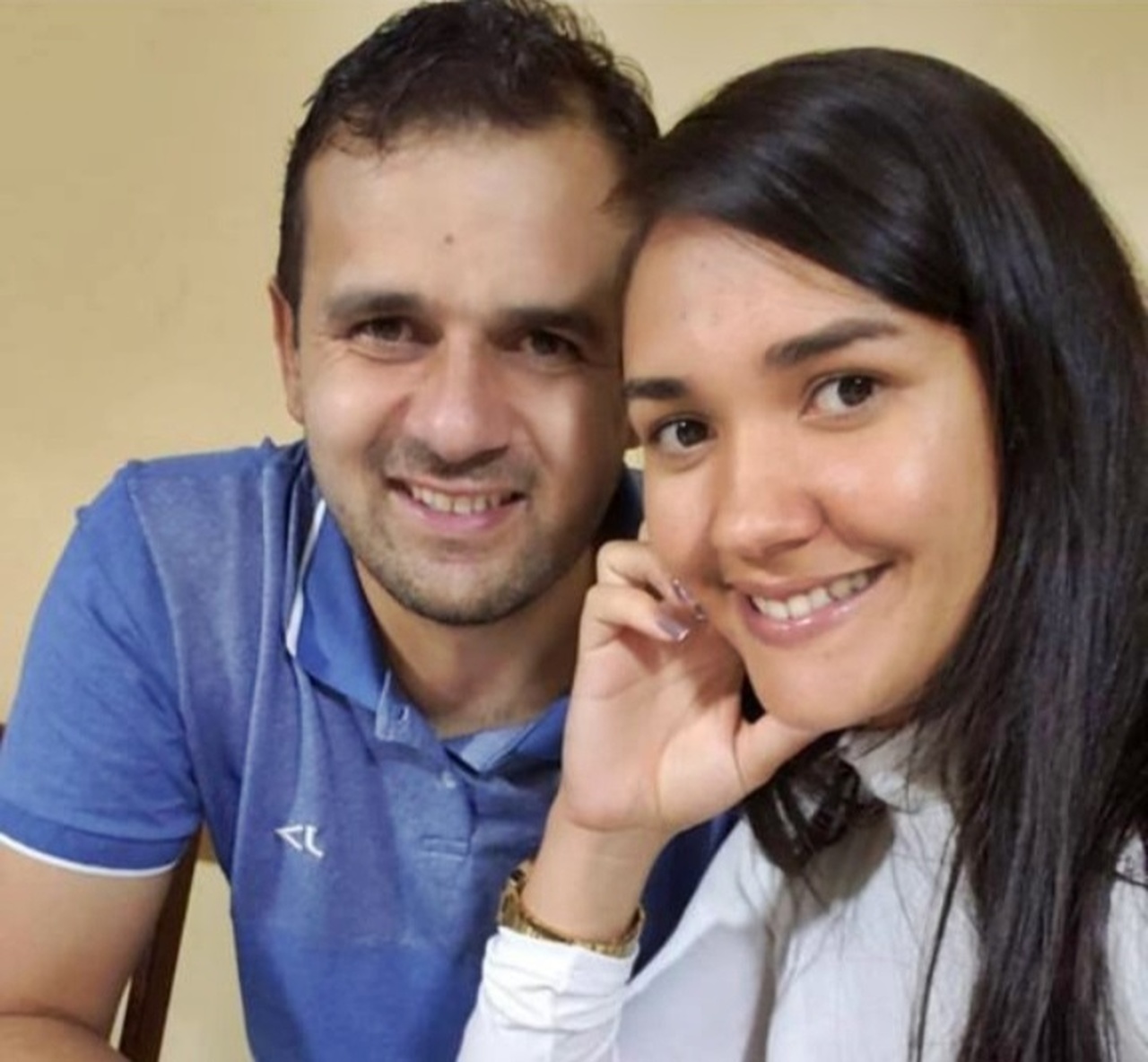 BOMBA: Esposa do pré-candidato da situação de Bernardino Batista, Aldo Andrade recebeu parcela ilegalmente do auxílio emergencial; VEJA 16072020 ESPOSA Easy Resize.com - BOMBA: Esposa do pré-candidato da situação de Bernardino Batista, Aldo Andrade recebeu parcela ilegalmente do auxílio emergencial; VEJA
