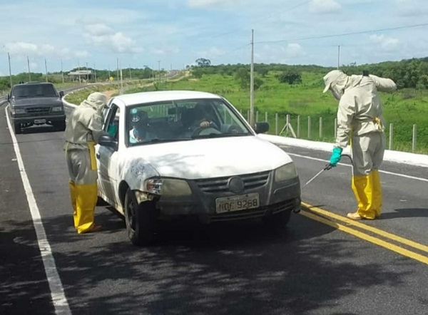CORONAVÍRUS: Prefeitura de Lastro instala barreira sanitária nos acessos ao município 25042020 LASTRO1 - CORONAVÍRUS: Prefeitura de Lastro instala barreira sanitária nos acessos ao município