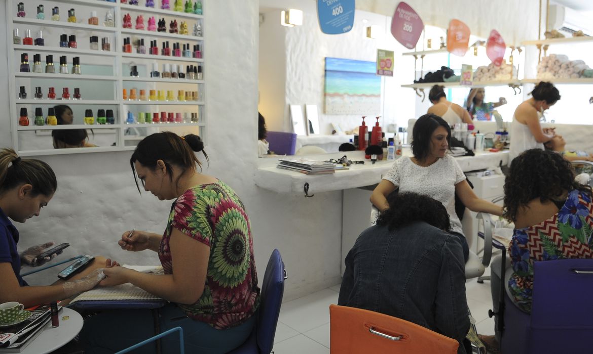CLASSE UNIDA: Segmento da beleza propõe protocolo de atendimento a clientes para retomada de atividades durante a pandemia 28042020 salao de beleza 1 - CLASSE UNIDA: Segmento da beleza propõe protocolo de atendimento a clientes para retomada de atividades durante a pandemia