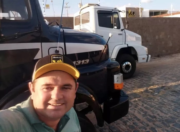 BOA AÇÃO: Empresário adquire caminhões-pipa para ajudar população sem água em Uiraúna e população parabeniza. 30102019 coco1.webp - BOA AÇÃO: Empresário adquire caminhões-pipa para ajudar população sem água em Uiraúna e população parabeniza.