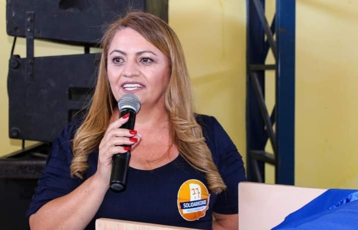 branca - Pré-candidata a vereadora diz que ''Poço Dantas merece ser governada com grandeza por Zé Almeida''