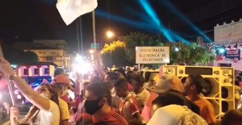 aparecidacomite1 780x405 - APARECIDA: João Neto e Hélio Roque inauguram Comitê de Campanha no centro da cidade.