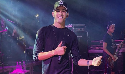 Zé Vaqueiro testa positivo para Covid-19; cantor realizou shows no Rio Grande do Norte em novembro ze vaqueiro - Zé Vaqueiro testa positivo para Covid-19; cantor realizou shows no Rio Grande do Norte em novembro