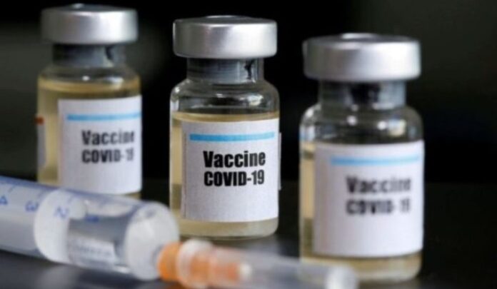 LAMENTÁVEL : Mais de 60 mil vacinas contra Covid-19 sumiram no Amazonas vacina covid 696x405 - LAMENTÁVEL : Mais de 60 mil vacinas contra Covid-19 sumiram no Amazonas