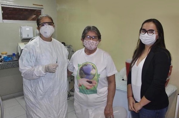 NO RN: Venha Ver recebe 1º lote da vacina contra Covid-19 e agente de saúde foi a primeira a ser vacinada; VEJA. vacina venha ver - NO RN: Venha Ver recebe 1º lote da vacina contra Covid-19 e agente de saúde foi a primeira a ser vacinada; VEJA.