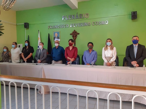 Câmara de Aparecida retorna trabalhos legislativos e vice-prefeito Hélio Roque participa da primeira sessão camara aparecida - Câmara de Aparecida retorna trabalhos legislativos e vice-prefeito Hélio Roque participa da primeira sessão