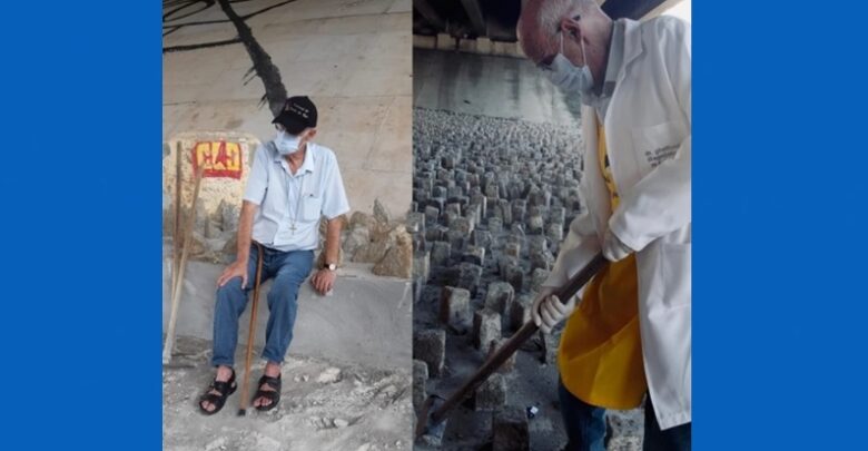 A marretadas, padre tira pedras sob viaduto em SP colocadas pela prefeitura ; As pedras foram colocadas em local que serve de abrigo para moradores padre 780x405 - A marretadas, padre tira pedras sob viaduto em SP colocadas pela prefeitura ; As pedras foram colocadas em local que serve de abrigo para moradores