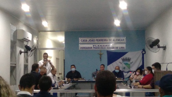 Com presença do prefeito, Câmara de Triunfo retorna as sessões e garante apoio ao executivo. triunfo2 - Com presença do prefeito, Câmara de Triunfo retorna as sessões e garante apoio ao executivo.