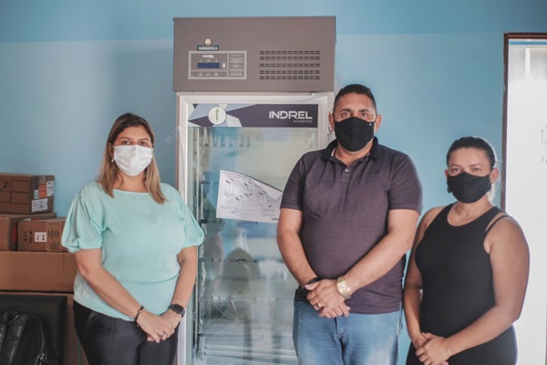 Prefeitura de Aparecida recebe doação de câmara fria do Governo do Estado para armazenar/conservar doses de vacinas CAMARA FRIA - Prefeitura de Aparecida recebe doação de câmara fria do Governo do Estado para armazenar/conservar doses de vacinas
