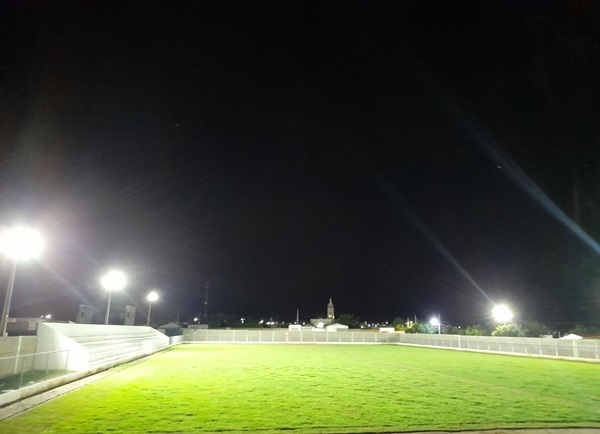 LASTRO: Com 95% de obra já concluída, Prefeito Dr. Athaíde visita obra do estádio municipal para avaliar gramado e últimos detalhes para inauguração. ESTADIO LASTRO - LASTRO: Com 95% de obra já concluída, Prefeito Dr. Athaíde visita obra do estádio municipal para avaliar gramado e últimos detalhes para inauguração.