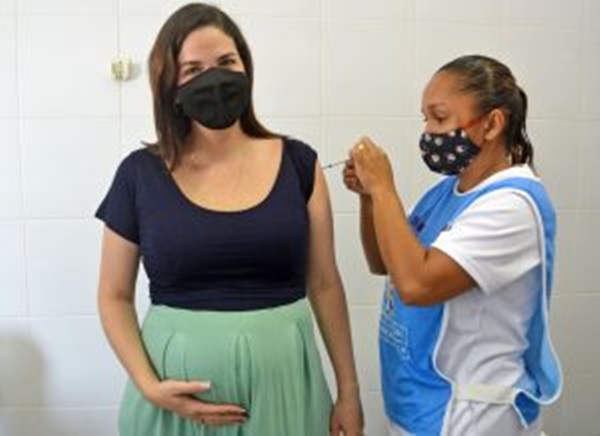 Prefeitura de João Pessoa suspende vacinação de gestantes e puérperas sem comorbidades gestantes - Prefeitura de João Pessoa suspende vacinação de gestantes e puérperas sem comorbidades