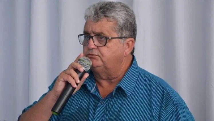 NAS CONTAS: Prefeito de Vieirópolis antecipa pagamento dos servidores nesta quinta-feira (10) CELIO - NAS CONTAS: Prefeito de Vieirópolis antecipa pagamento dos servidores nesta quinta-feira (10)