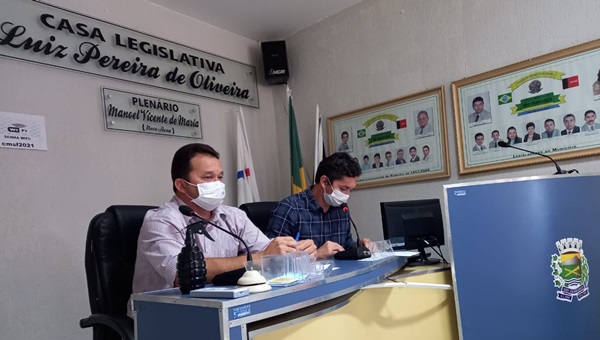 Presidente da Câmara de São Francisco antecipa pagamento da primeira parcela do 13º salário 1camara - Presidente da Câmara de São Francisco antecipa pagamento da primeira parcela do 13º salário