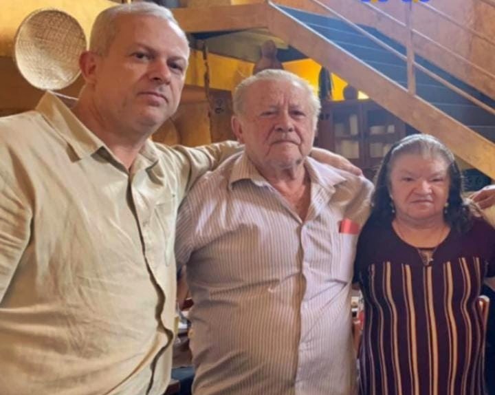 PM afastado surta e mata os pais na zona leste de SP; Família era de Sousa; VEJA familia sousense - PM afastado surta e mata os pais na zona leste de SP; Família era de Sousa; VEJA