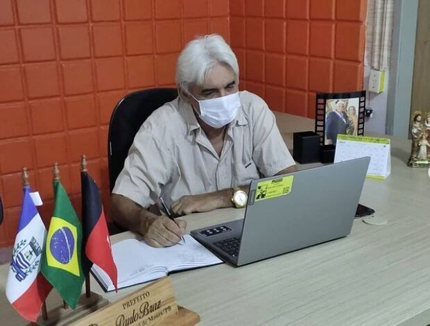 Poço José de Moura: Prefeito Paulo Braz participa de reunião remota com representantes do SEBRAE e SENAI para discutir parcerias em prol dos micro empreendedores reuniao paulo 620x470 - Poço José de Moura: Prefeito Paulo Braz participa de reunião remota com representantes do SEBRAE e SENAI para discutir parcerias em prol dos micro empreendedores