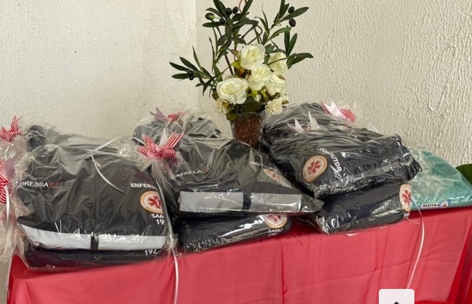 EM VIEIRÓPOLIS: Profissionais do SAMU recebem novos uniformes; VEJA. samu1 - EM VIEIRÓPOLIS: Profissionais do SAMU recebem novos uniformes; VEJA.