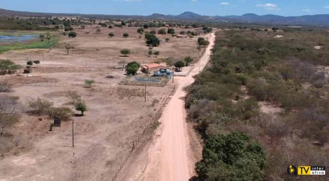 ESTRADA2 - PARCERIA PB E CE: Prefeitos de Santa Helena e Umari se reúnem para discutir obra de asfaltamento interligando os dois municípios