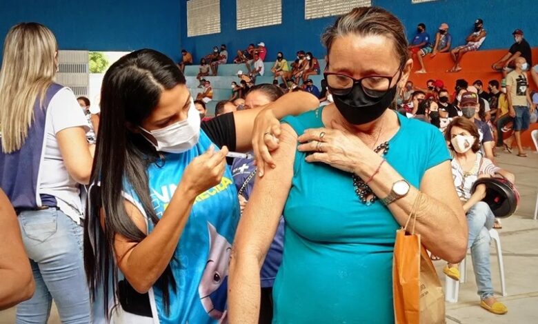 Prefeitura de Aparecida realiza com sucesso mutirão de vacinação contra a Covid-19 aparecidadiaD 780x470 - Prefeitura de Aparecida realiza com sucesso mutirão de vacinação contra a Covid-19