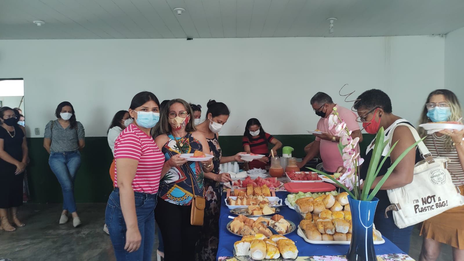 1 2 - Nazarezinho realiza formação sobre o ensino híbrido e na oportunidade homenageou os professores pelo seu dia.