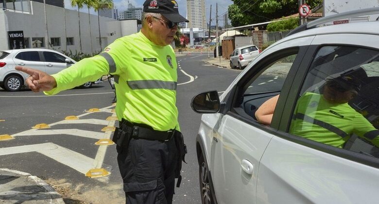 agentes 780x420 - JOÃO PESSOA : Agentes da Semob-JP vão monitorar dois eventos esportivos que terão percursos em vias da orla