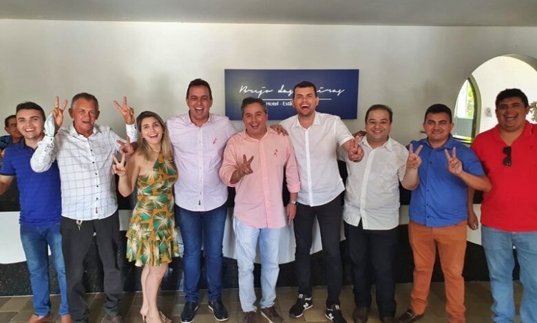 espedito 780x470 - Eleições 2022: Durante encontro, prefeito de Triunfo, Vereadores e lideranças reafirmam compromisso com Efraim Filho para o Senado