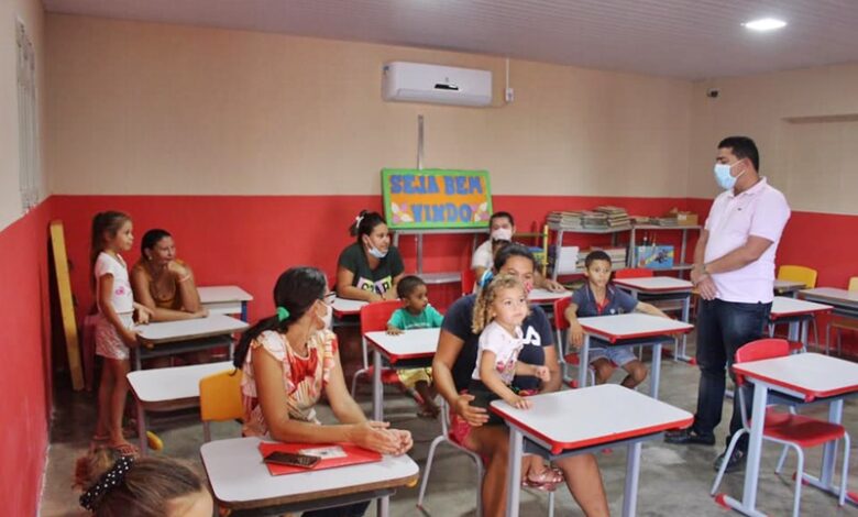 vv 780x470 - Prefeitura de Venha-Ver retoma aulas presenciais em escolas com espaços reformados para a melhoria das condições de trabalho dos professores e da aprendizagem do estudante; VEJA.