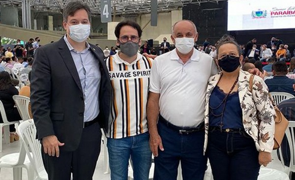 Município de Lastro é contemplado em mais de R$ 500 mil para travessia urbana; Júnior Araújo e prefeito Dr. Athaíde celebram ação athaideejr - Município de Lastro é contemplado em mais de R$ 500 mil para travessia urbana; Júnior Araújo e prefeito Dr. Athaíde celebram ação