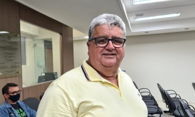 CELIO NOVA 780x470 - NAS CONTAS: Prefeitura de Vieirópolis mantém compromisso com servidores e mais uma vez anuncia pagamento de forma antecipada