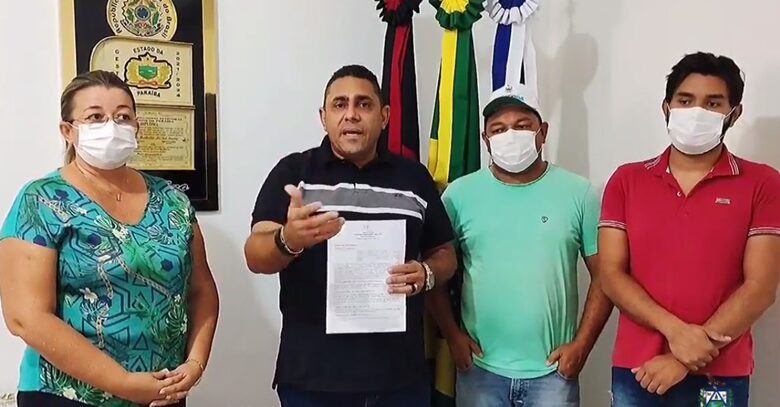 joaonetopb 780x407 - Prefeito de Aparecida assina ordem de serviço para a construção da primeira ‘‘Escola Padrão’’ do município em parceria com o Governo do Estado.