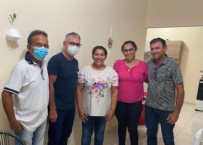 RACHA: Na calada da noite, vereadora rompe com oposição e anuncia apoio ao grupo da prefeita Adeilza em São Domingos sao domingos 656x470 - RACHA: Na calada da noite, vereadora rompe com oposição e anuncia apoio ao grupo da prefeita Adeilza em São Domingos
