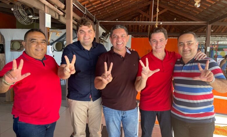 ADESÃO: Veneziano recebe os apoios do prefeito e do vice-prefeito de Joca Claudino e de lideranças de Bernardino Batista VENEE 780x470 - ADESÃO: Veneziano recebe os apoios do prefeito e do vice-prefeito de Joca Claudino e de lideranças de Bernardino Batista