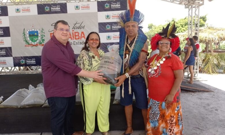 Governo distribui sementes e alevinos e anuncia obras em territórios indígenas indios 780x470 - Governo distribui sementes e alevinos e anuncia obras em territórios indígenas