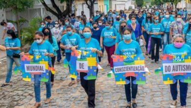 monte1 390x220 - Prefeitura de Monte Horebe adere Campanha do Dia Azul em homenagem ao autismo