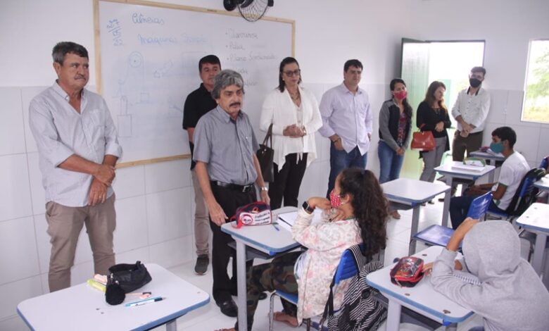 Prefeitura de Belo Jardim entregou novas salas de aula na Escola Municipal Vereador Joaquim Medeiros bj1 780x470 - Prefeitura de Belo Jardim entregou novas salas de aula na Escola Municipal Vereador Joaquim Medeiros