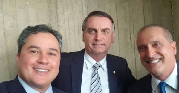 Efraim Filho E Jair Bolsonaro São Os Grande Homenageados No Maior ...