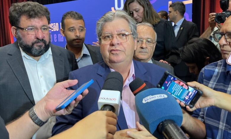João Azevêdo nega impasse na pré-candidatura de Aguinaldo e diz que aguarda decisão do Progressistas joaopolitica 780x470 - João Azevêdo nega impasse na pré-candidatura de Aguinaldo e diz que aguarda decisão do Progressistas