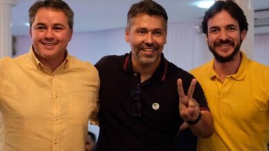 leo 390x220 - Durante evento em Sousa, Leonardo Gadelha oficializa apoio a pré-candidatura de Efraim Filho rumo ao Senado