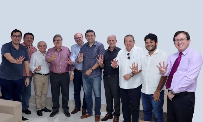 MAIS UM: Filiado ao PSDB, vice-prefeito de Guarabira declara apoio à reeleição do governador João Azevêdo joao guarabira 780x470 - MAIS UM: Filiado ao PSDB, vice-prefeito de Guarabira declara apoio à reeleição do governador João Azevêdo