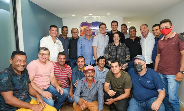 NO PE: Miguel Coelho conquista apoio das bancadas do PSB, PP e lideranças da oposição em Quipapá miguel nova 780x470 - NO PE: Miguel Coelho conquista apoio das bancadas do PSB, PP e lideranças da oposição em Quipapá