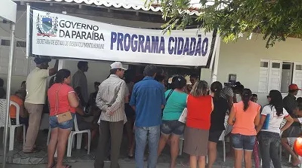 Em parceria com a prefeitura de São Francisco, ‘‘Programa Cidadão’’ do Governo do Estado fará emissão gratuita de documentos para a população. CIDADAO - Em parceria com a prefeitura de São Francisco, ‘‘Programa Cidadão’’ do Governo do Estado fará emissão gratuita de documentos para a população.