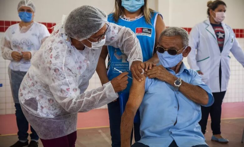 Imunização contra Covid-19 em João Pessoa segue nesta segunda-feira em vários pontos VACINA 780x470 - Imunização contra Covid-19 em João Pessoa segue nesta segunda-feira em vários pontos