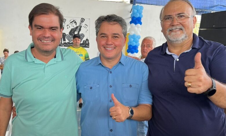 efraimemercinho 780x470 - Efraim Filho fecha parceria com Mersinho Lucena e vereador Marcílio do HBE e reforça candidatura ao Senado